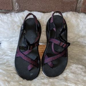 Chaco | Black Purple Grip Z2  Open Toed Summer Beach Strapy Sandals 10 M Unisex